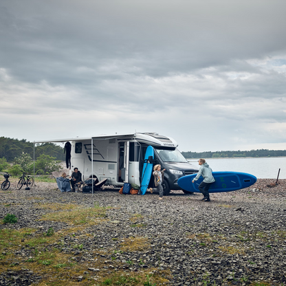 Thule Omnistor 5200 Wall Awning