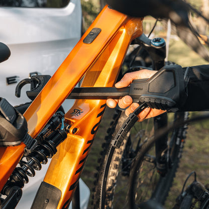 Thule VeloSpace XT 3 Bike Tow Bar Rack – Expandable 4 Bike E-Bike Carrier
