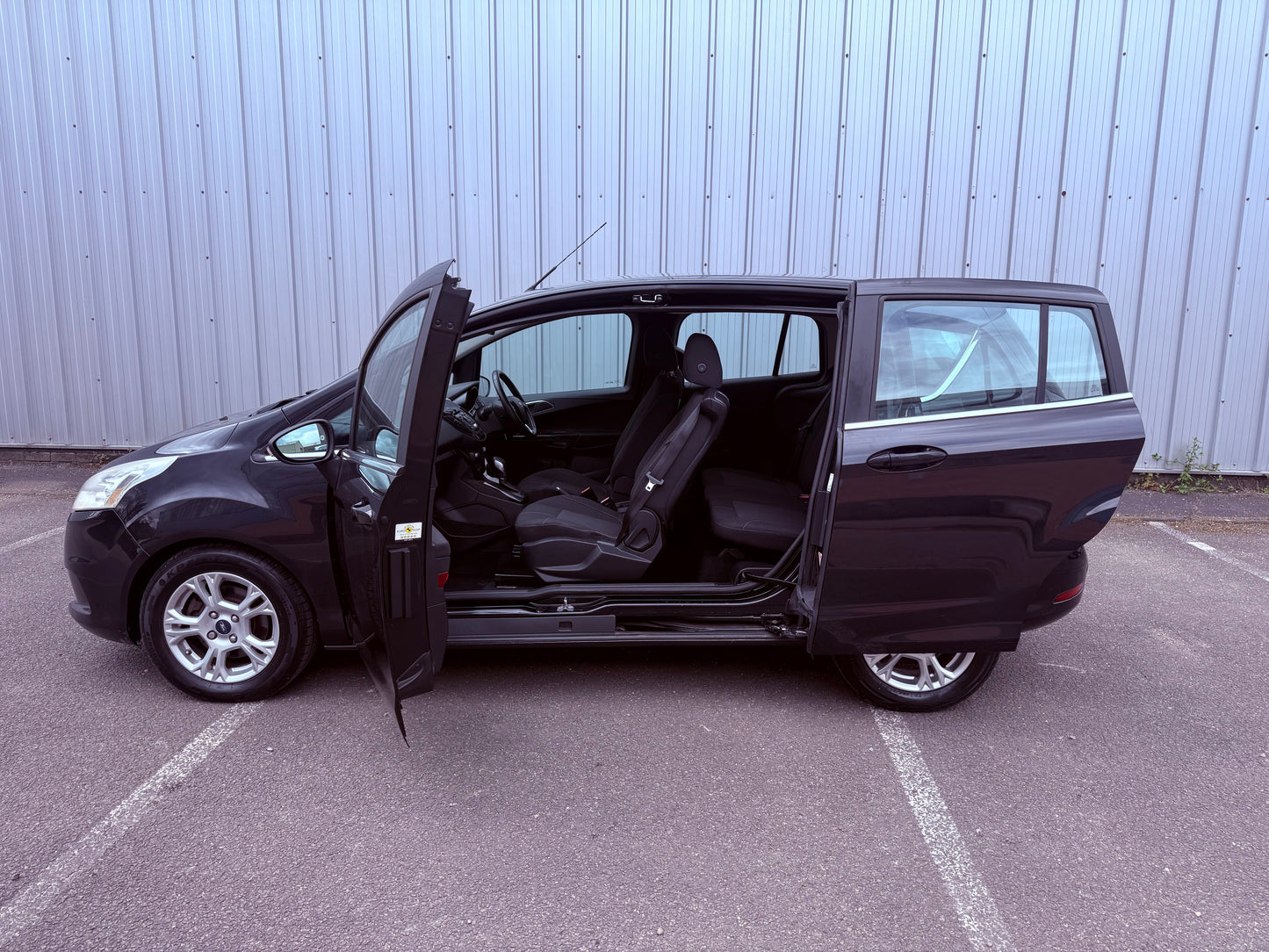 🚗 Ford B-Max Zetec Auto 1.6 Petrol – £6,490