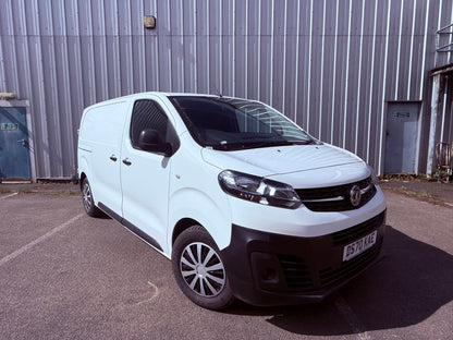 🚐 Vauxhall Vivaro Dynamic 1.5 Turbo D (DS70 KAE) – £9,999 + VAT