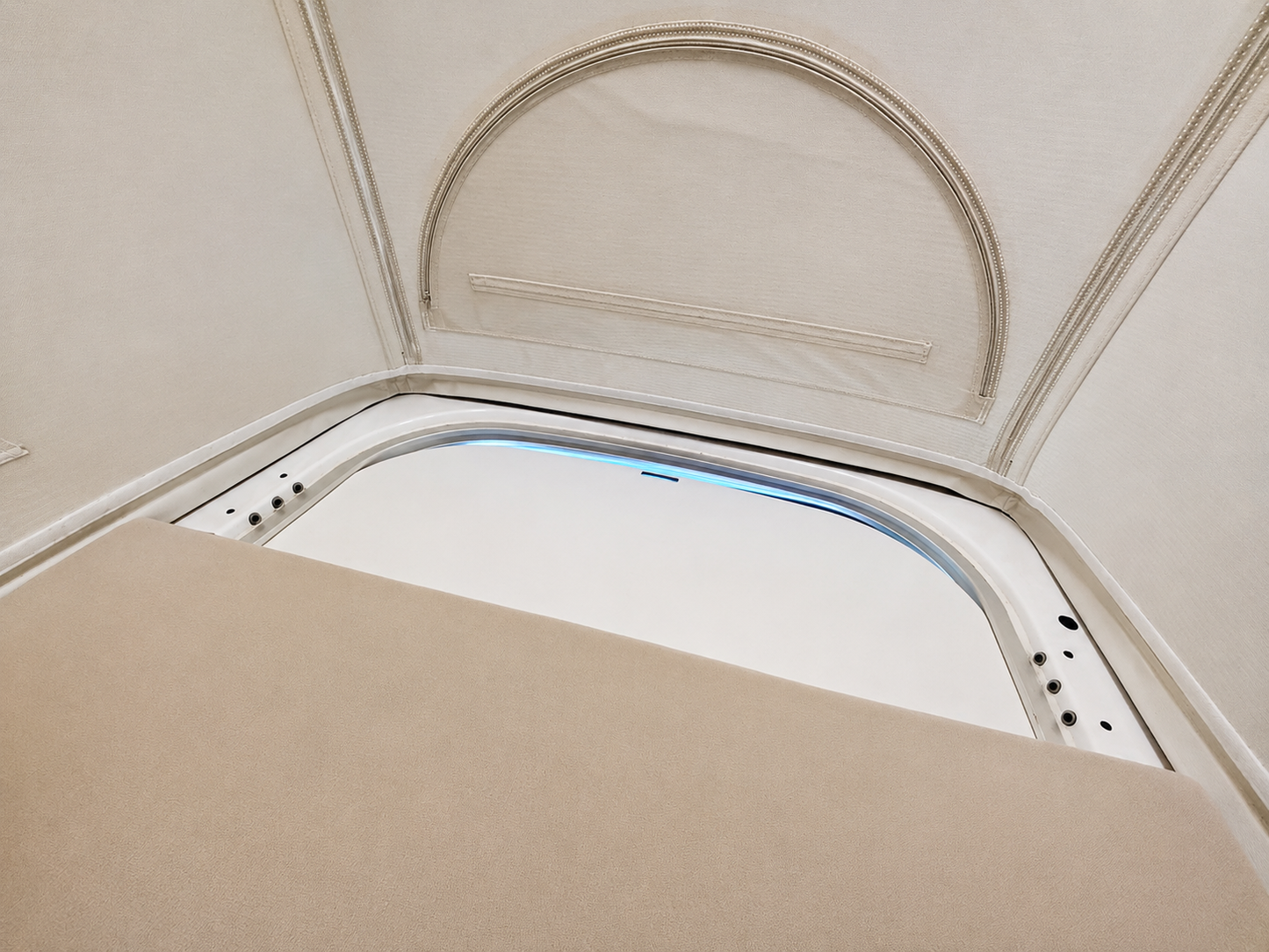 Relive Hybrid Electric Hydraulic Pop Top Roof Conversion for VW T5, T5.1, T6 & T6.1